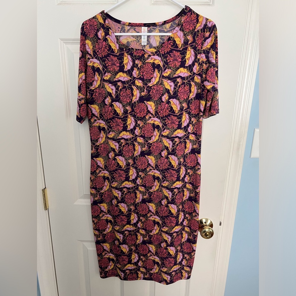 Lularoe Julia purple floral dress soft casual cute
